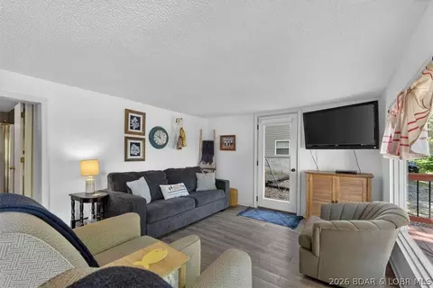 418 Outlook Dr, Edwards, MO 65326 photo 5
