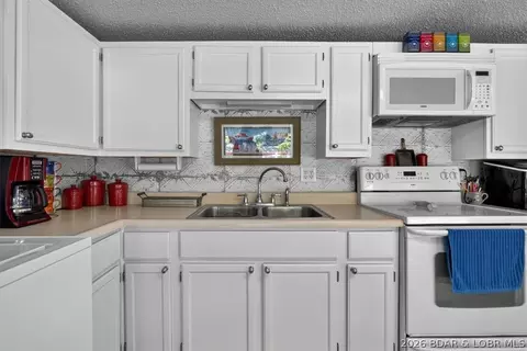418 Outlook Dr, Edwards, MO 65326 photo 12