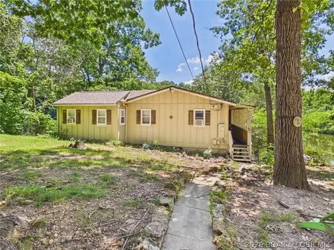 Exterior - 3584 Walnut Hills Rd, Stover, MO 65078 photo 6 of 11