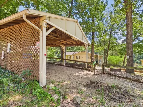 Exterior - 3584 Walnut Hills Rd, Stover, MO 65078 photo 3 of 11