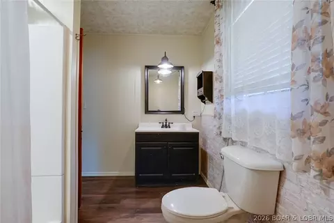 Bath - 29460 Huse St, Warsaw, MO 65355 photo 3 of 3