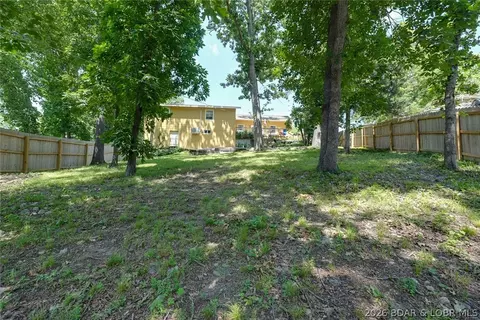 Exterior - 29460 Huse St, Warsaw, MO 65355 photo 6 of 9