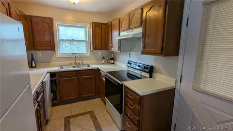 223 Fork Heights Dr, Camdenton, MO 65020 photo 11