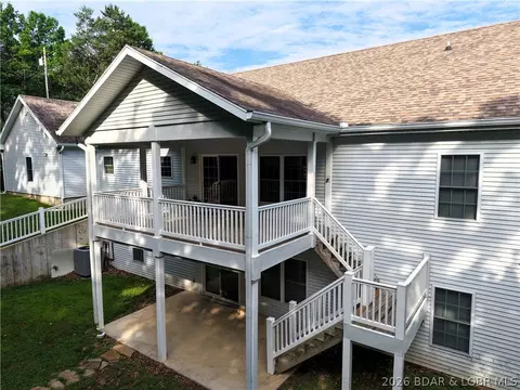 Exterior - 29810 Shelladay Dr, Rocky Mount, MO 65072 photo 9 of 14