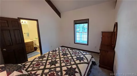 Bedroom - 29810 Shelladay Dr, Rocky Mount, MO 65072 photo 3 of 9