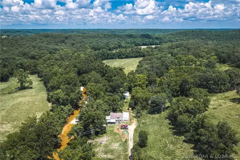 3995 Coffey Hollow Rd, Macks Creek, MO 65786