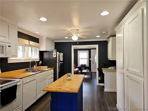 609 4th St, Eldon, MO 65026 photo 9