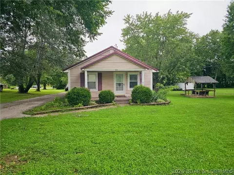 609 4th St, Eldon, MO 65026 photo 2