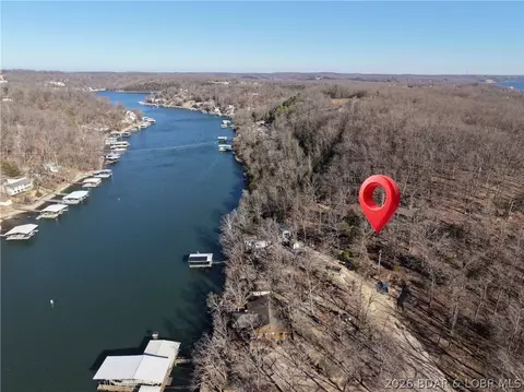 Anthony Cove Road, Camdenton, MO 65020
