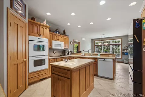 Kitchen - 46 Black Rd, Kaiser, MO 65047 photo 2 of 5