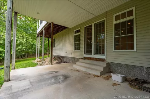 Exterior - 46 Black Rd, Kaiser, MO 65047 photo 6 of 19
