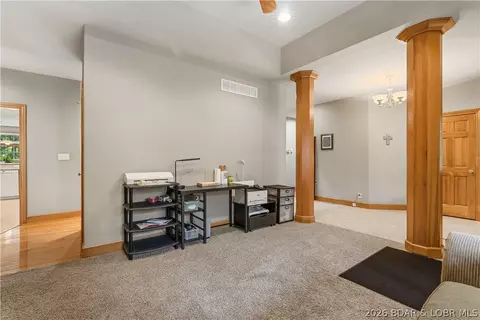 Entry Way - 46 Black Rd, Kaiser, MO 65047 photo 3 of 3
