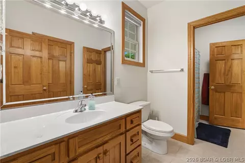 Bath - 46 Black Rd, Kaiser, MO 65047 photo 3 of 5
