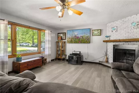 Living - 59 Oak Hill Rd, Eldon, MO 65026 photo 3 of 3