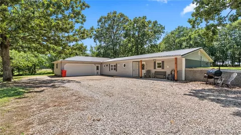 Exterior - 39 Willow Tree Rd, Iberia, MO 65486 photo 5 of 12