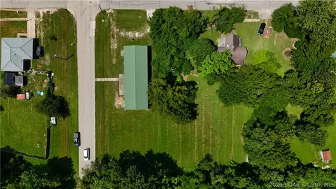 801 E 8th St, Eldon, MO 65026 photo 3