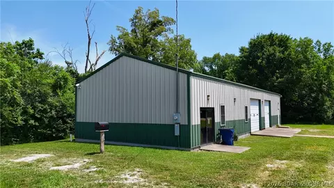 801 E 8th St, Eldon, MO 65026 photo 2