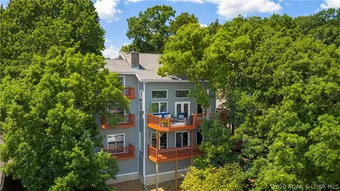 Exterior - 973 Eagle Dr, Lake Ozark, MO 65049 photo 3 of 7