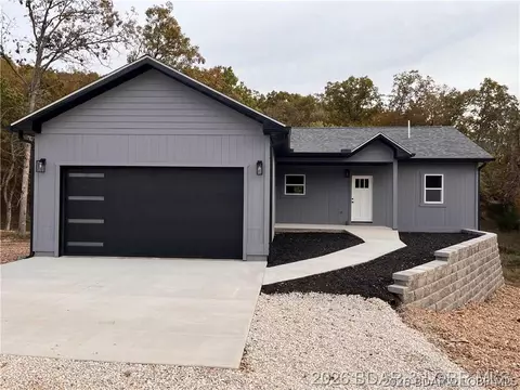 106 Mayerling Dr, Gravois Mills, MO 65037
