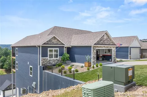 Exterior - 76 Barolo Ln, Camdenton, MO 65020 photo 7 of 9