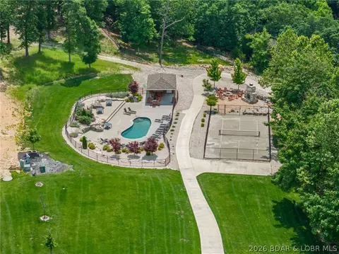 Exterior - 76 Barolo Ln, Camdenton, MO 65020 photo 5 of 9