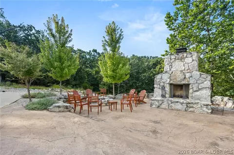 Exterior - 76 Barolo Ln, Camdenton, MO 65020 photo 4 of 9