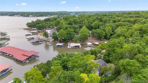 View/Area - 109 Hawk Cir, Lake Ozark, MO 65049 photo 3 of 8
