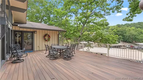 Exterior - 109 Hawk Cir, Lake Ozark, MO 65049 photo 7 of 8