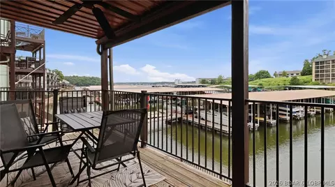 150 Southwood Shores Dr #2B  91, Lake Ozark, MO 65049
