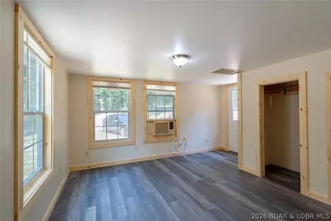 Living - 19145 Strawberry Fields Dr, Barnett, MO 65011 photo 3 of 3