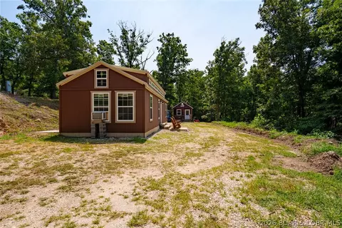 Exterior - 19145 Strawberry Fields Dr, Barnett, MO 65011 photo 6 of 12