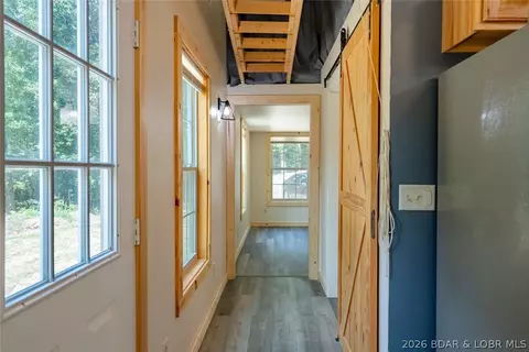 Entry Way - 19145 Strawberry Fields Dr, Barnett, MO 65011 photo 3 of 7