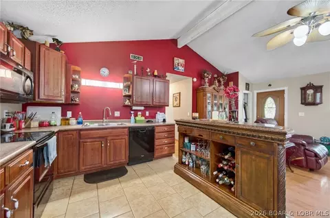 Kitchen - 91 Hackberry Trace Rd, Montreal, MO 65591 photo 2 of 3