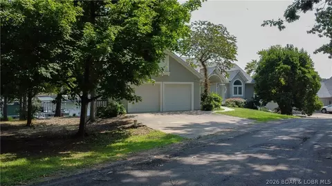 Exterior - 643 Heron Estates Dr, Camdenton, MO 65020 photo 3 of 14