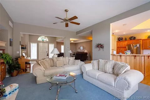Living - 643 Heron Estates Dr, Camdenton, MO 65020 photo 2 of 5