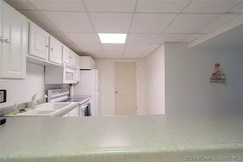 Kitchen - 643 Heron Estates Dr, Camdenton, MO 65020 photo 7 of 7