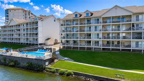 Exterior - 4800 Eagleview Dr #514, Osage Beach, MO 65065 photo 7 of 9