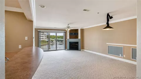 Living - 4800 Eagleview Dr #514, Osage Beach, MO 65065 photo 4 of 5
