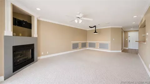 Living - 4800 Eagleview Dr #514, Osage Beach, MO 65065 photo 2 of 5