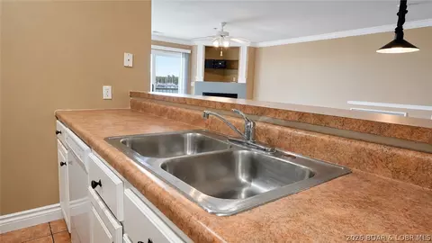 Kitchen - 4800 Eagleview Dr #514, Osage Beach, MO 65065 photo 1 of 4