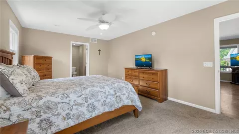 Bedroom - 29 Lake Forest Rd, Eldon, MO 65026 photo 3 of 7
