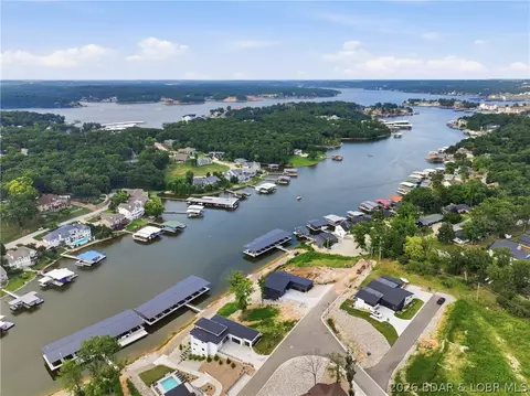 View/Area - 5489 Harpers Dr, Osage Beach, MO 65065 photo 5 of 8