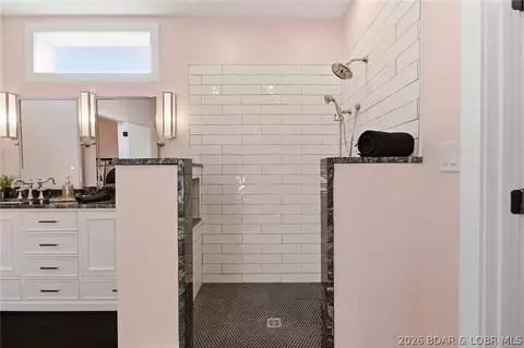 Bath - 10603 High St, Eugene, MO 65032 photo 4 of 14