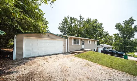 Exterior - 14 Leisure Rd #A & B, Eldon, MO 65026 photo 8 of 9