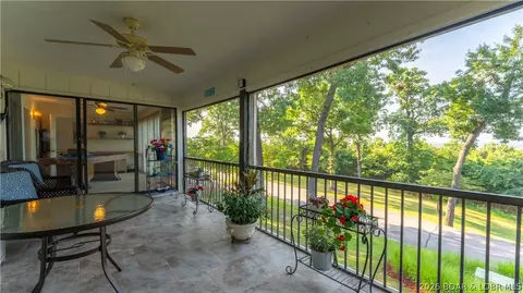 26 W Casa Del Rio Dr #2B, Lake Ozark, MO 65049