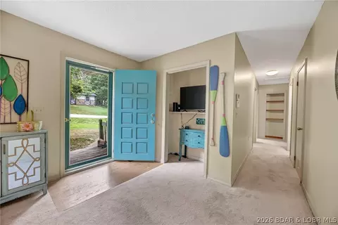Entry Way - 72 Forestway Dr, Camdenton, MO 65020 photo 1 of 3