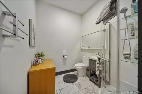 Bath - 626 Eagle Dr, Four Seasons, MO 65049 photo 5 of 5