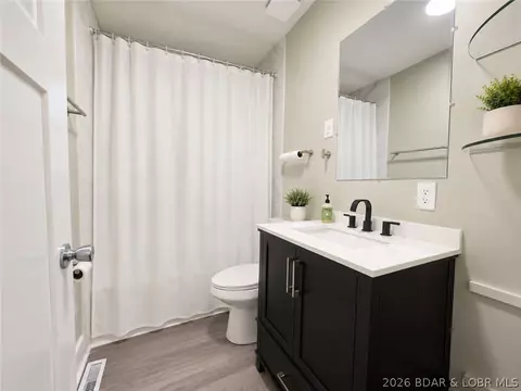 1815 E 7th St, Sedalia, MO 65301 photo 6