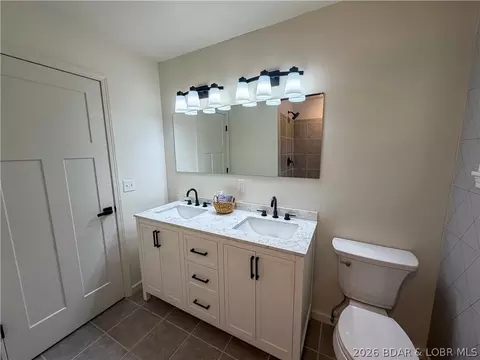 Bath - 18274 Hwy W, Versailles, MO 65084 photo 3 of 3
