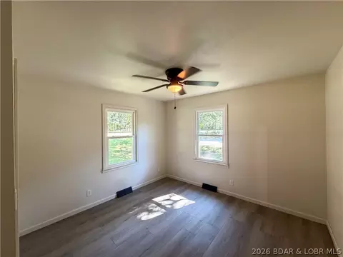 Bedroom - 18274 Hwy W, Versailles, MO 65084 photo 5 of 8
